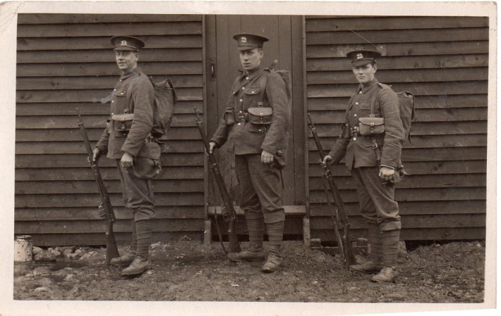 Leicestershire Regiment soldiers Image